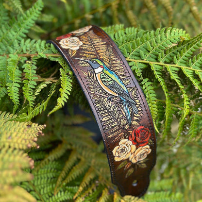 Personalized Bird Guitar Strap - Retro Style strap for Acoustic, Bass, Classical & Electric Guitar - Gift for her/him/them - Hummingbird